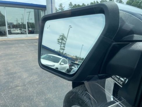 Certified 2021 Ford F150 Platinum w/ FX4 Off-Road Package image 23