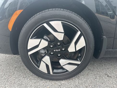Used 2025 Kia Soul GT-Line FWD image 5