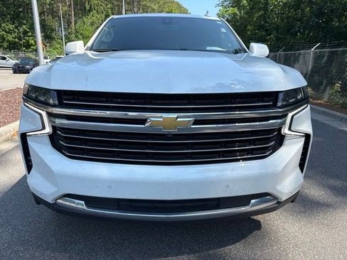 Used 2021 Chevrolet Tahoe LT w/ LT Signature Package AWD/4WD image 2