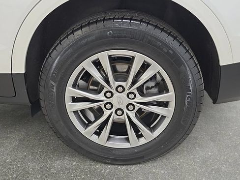 Certified 2022 Cadillac XT5 Premium Luxury w/ Technology Package AWD/4WD image 27
