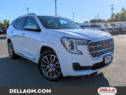 Used 2023 GMC Terrain Denali w/ LPO, Floor Liner Package
