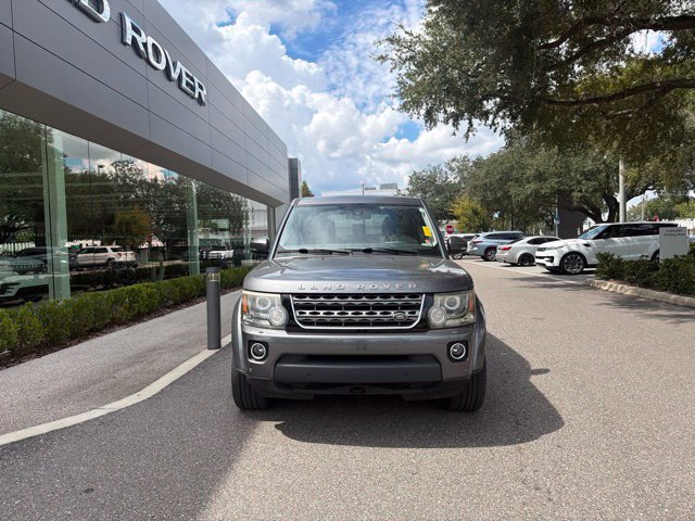Used 2016 Land Rover LR4 HSE AWD/4WD image 2