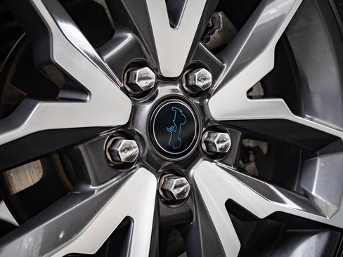 Used 2024 Jeep Wrangler Unlimited image 8