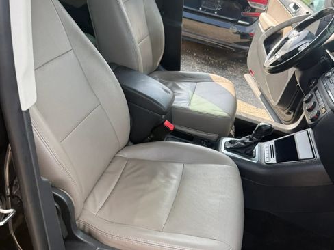 Used 2013 Volkswagen Tiguan S FWD image 23