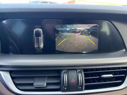 Used 2021 Alfa Romeo Stelvio Ti Sport image 19