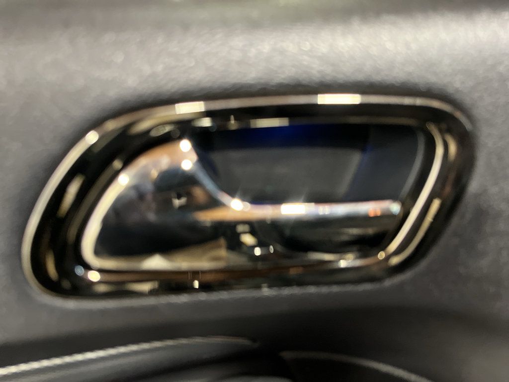Used 2020 Dodge Durango R/T AWD/4WD image 29