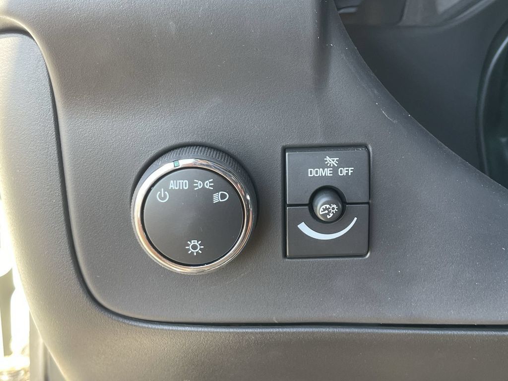 New 2025 GMC Savana 2500 Extended w/ Driver Convenience Package RWD image 18