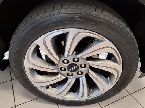 Used 2023 Lincoln Navigator Reserve image 8