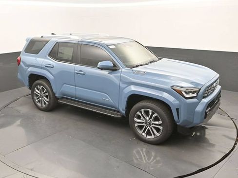 New 2026 Toyota 4Runner Limited AWD/4WD image 28
