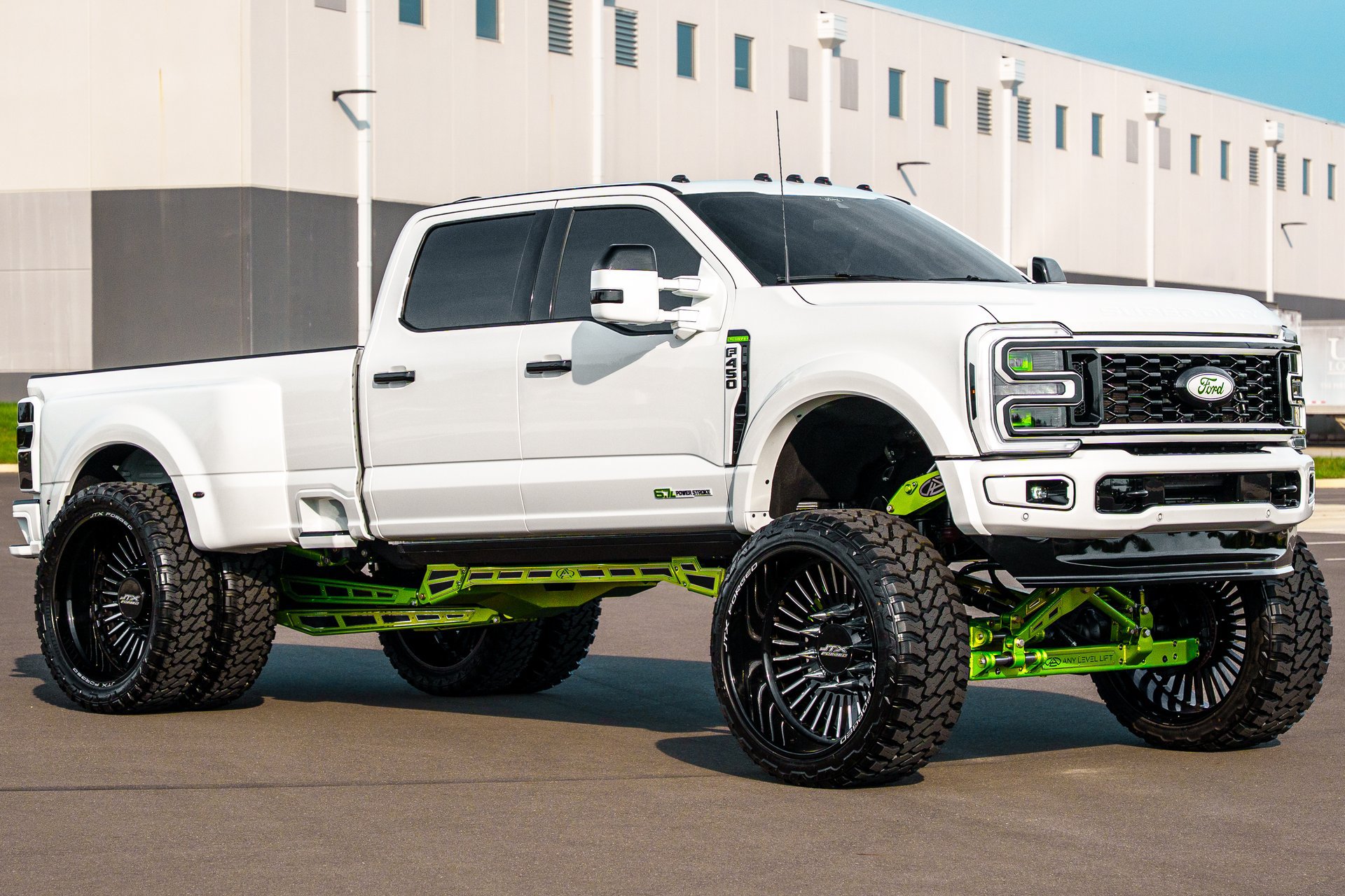 Used 2026 Ford F450 Platinum w/ Platinum Plus Package AWD/4WD image 35