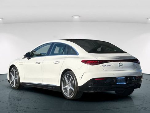 New 2026 Mercedes-Benz EQE 320 4D Sedan 4MATIC image 4