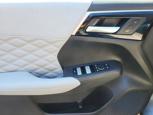 Used 2022 Mitsubishi Outlander SEL image 26