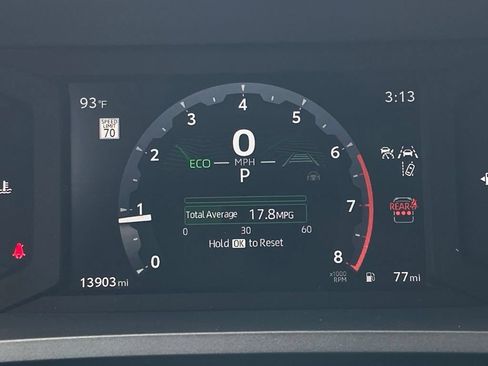 Used 2025 Toyota 4Runner SR5 AWD/4WD image 17