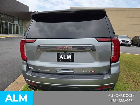 Used 2024 GMC Yukon AT4 w/ Technology Package AWD/4WD image 12