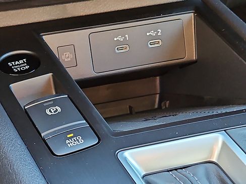 New 2026 Nissan Kicks SV w/ SV Premium Package image 19