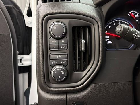 Used 2024 Chevrolet Silverado 1500 Custom w/ LPO, Dark Essentials Package AWD/4WD image 26