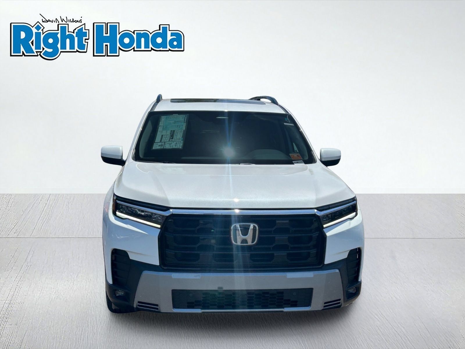 New 2026 Honda Pilot Touring image 9
