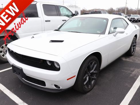 Used 2023 Dodge Challenger SXT w/ Blacktop Package image 1