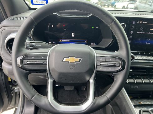Used 2026 Chevrolet Colorado LT w/ LT Convenience Package RWD image 5