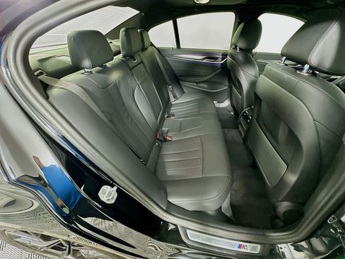 Certified 2023 BMW 530e w/ M Sport Package image 28