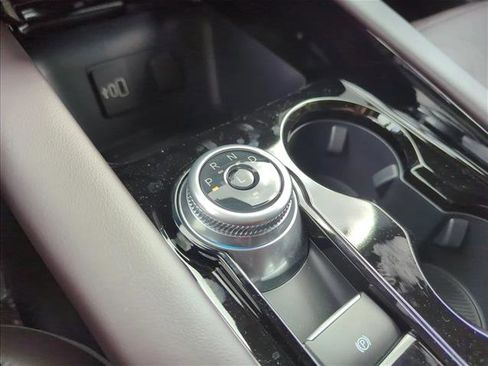 New 2026 Ford Explorer Platinum image 12