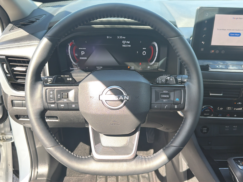 Certified 2025 Nissan Rogue SL w/ SL Premium Package FWD image 35