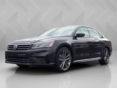 Used 2018 Volkswagen Passat 2.0T R-Line w/ R-Line Lighting Package