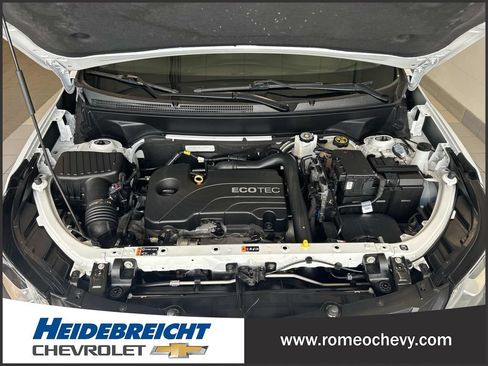 Used 2021 Chevrolet Equinox LT FWD image 9