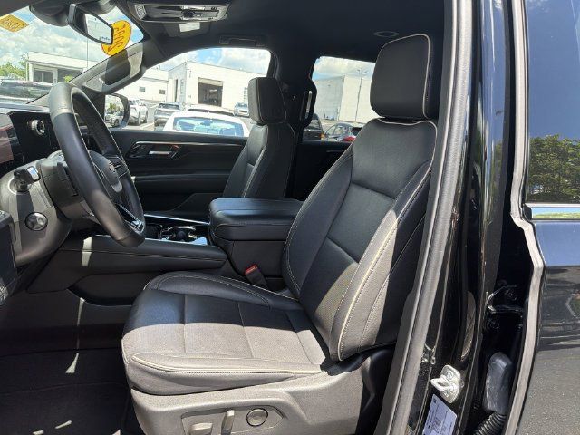 Certified 2025 Chevrolet Tahoe Premier AWD/4WD image 23