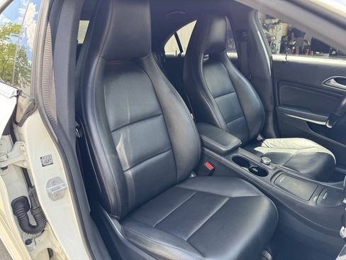 Used 2015 Mercedes-Benz CLA 250 4MATIC image 10