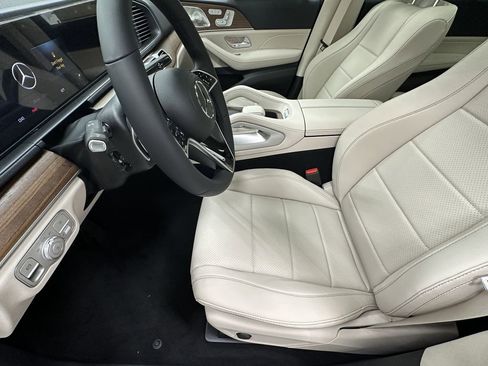 New 2026 Mercedes-Benz GLE 450 4MATIC image 9