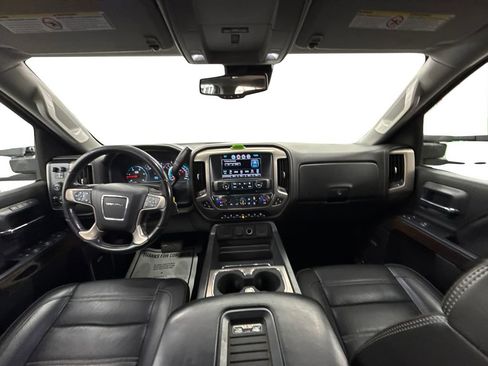 Used 2019 GMC Sierra 3500 Denali w/ Duramax Plus Package image 16