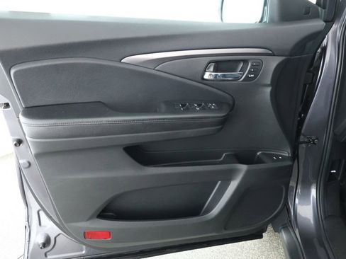 Used 2022 Honda Pilot Special Edition image 9