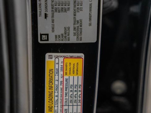 Used 2021 Chevrolet Tahoe LT w/ LT Signature Package image 49