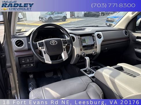 Used 2021 Toyota Tundra Limited w/ TRD Off-Road Package image 15