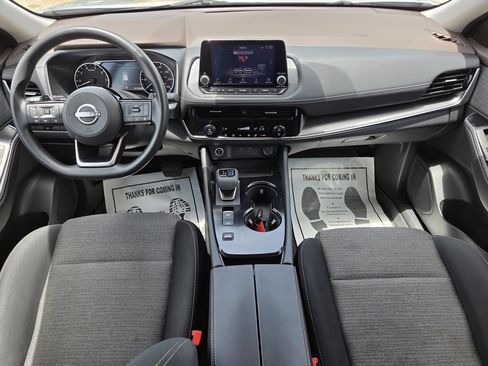 Used 2022 Nissan Rogue SV FWD image 10