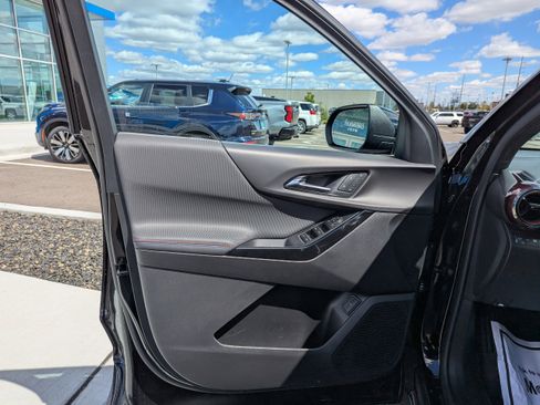 Certified 2026 Chevrolet Equinox RS w/ Convenience Package III image 10