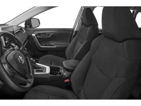 Used 2024 Toyota RAV4 LE image 8