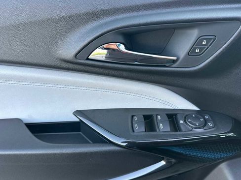 New 2026 Chevrolet Trax LT image 11