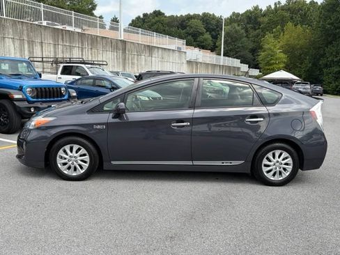 Used 2012 Toyota Prius Prime Advanced FWD image 4