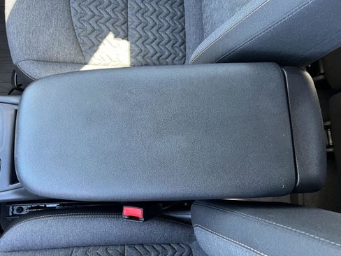 Used 2022 Chevrolet Equinox LT image 27