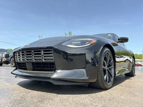 Used 2024 Nissan Z Performance w/ Floor Mat Package RWD image 19