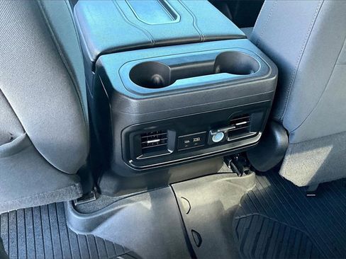 Used 2021 Chevrolet Silverado 1500 LT Trail Boss w/ Bed Protection Package image 30