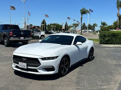 Certified 2024 Ford Mustang Coupe RWD image 8