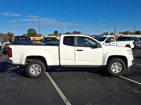 Used 2016 Chevrolet Colorado W/T image 7