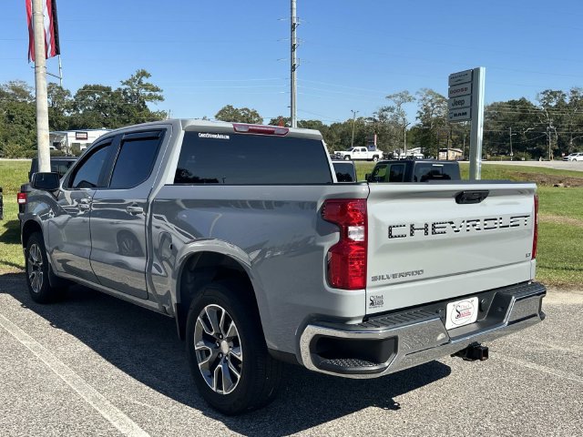 Used 2024 Chevrolet Silverado 1500 LT RWD image 8