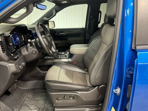 Certified 2024 Chevrolet Silverado 1500 ZR2 w/ Technology Package AWD/4WD image 13