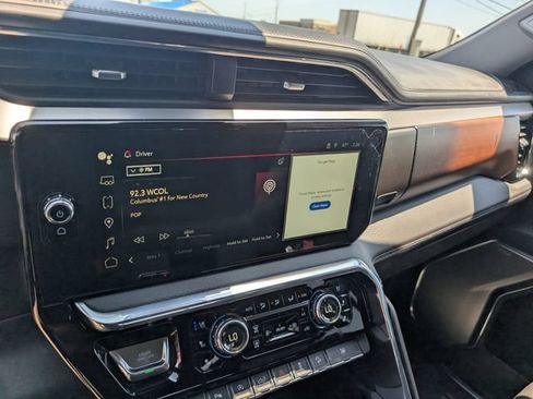 Used 2024 GMC Sierra 1500 Denali w/ Denali Reserve Package AWD/4WD image 22