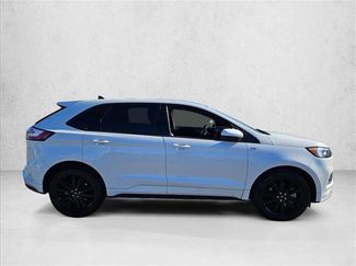 Used 2022 Ford Edge ST-Line w/ Class II Trailer Tow Package AWD/4WD video 4