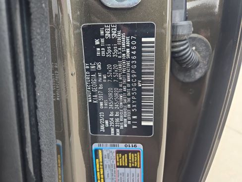 Used 2023 Kia Telluride SX Prestige image 37